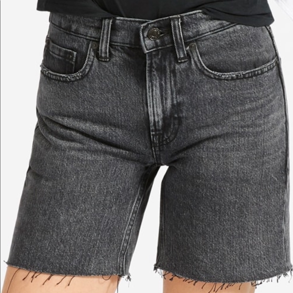 EVERLANE “the denim short” , size 27, hardly worn